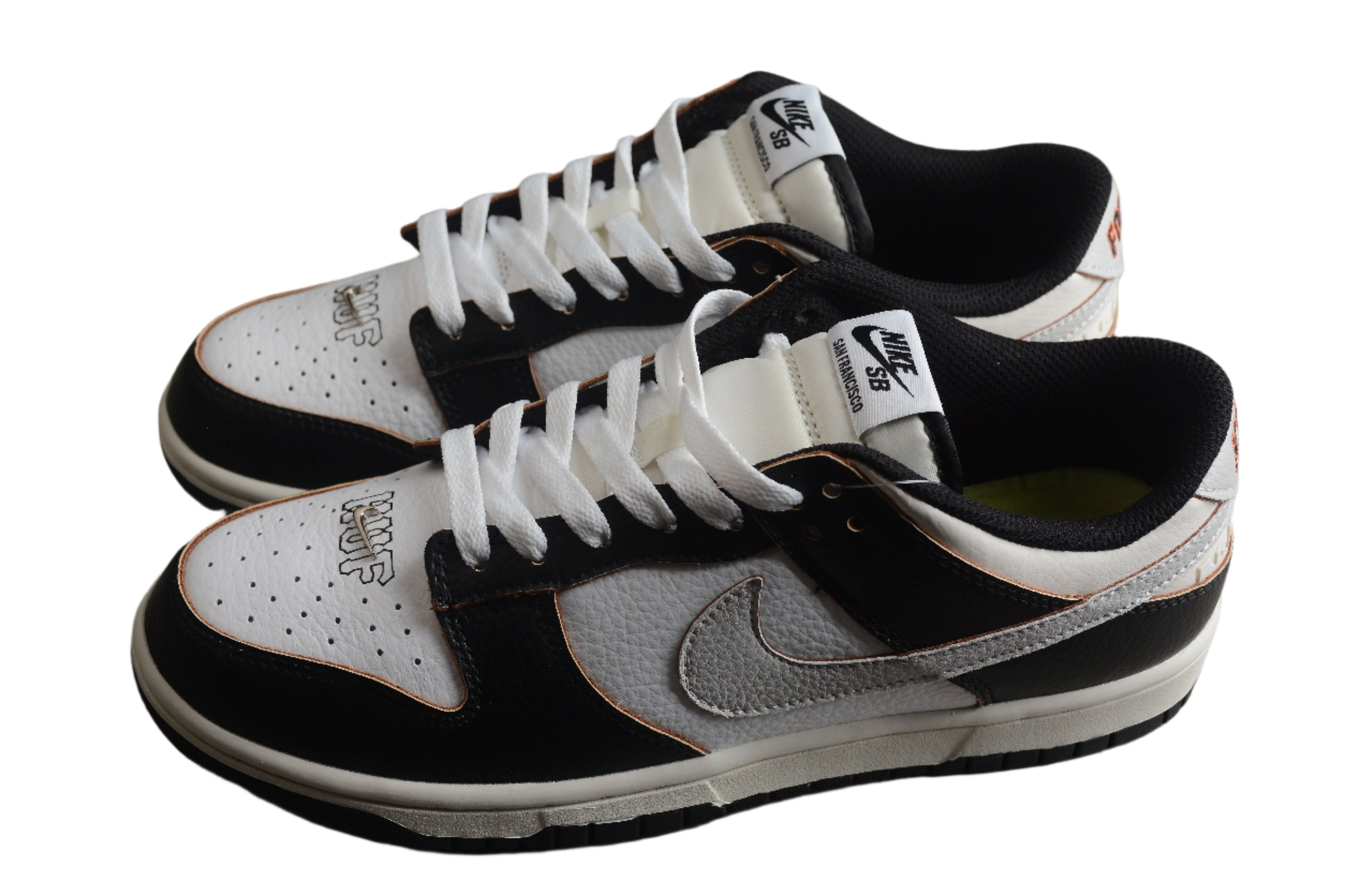Nike Dunk Low SB Black / Off-White