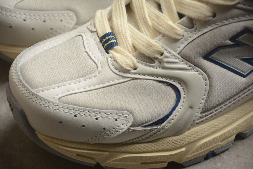 New Balance 530 White / Blue