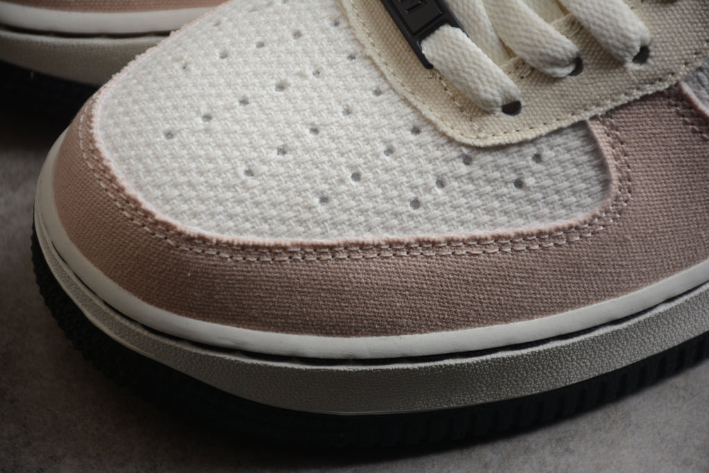 Nike Air Force One Beige / Light Pink