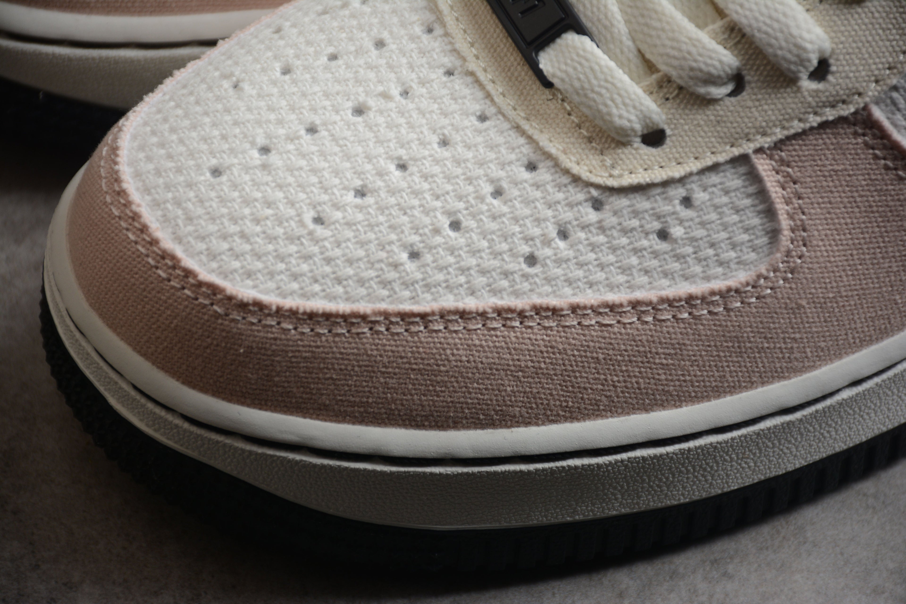 Nike Air Force One Beige / Light Pink