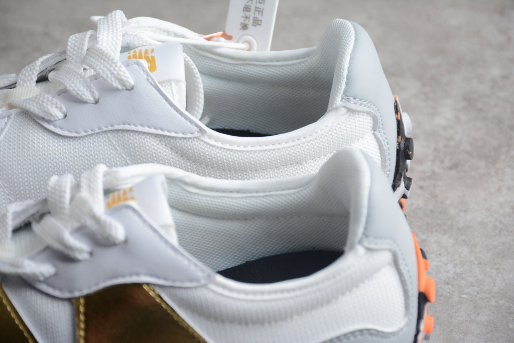 New Balance 327 White / Gold