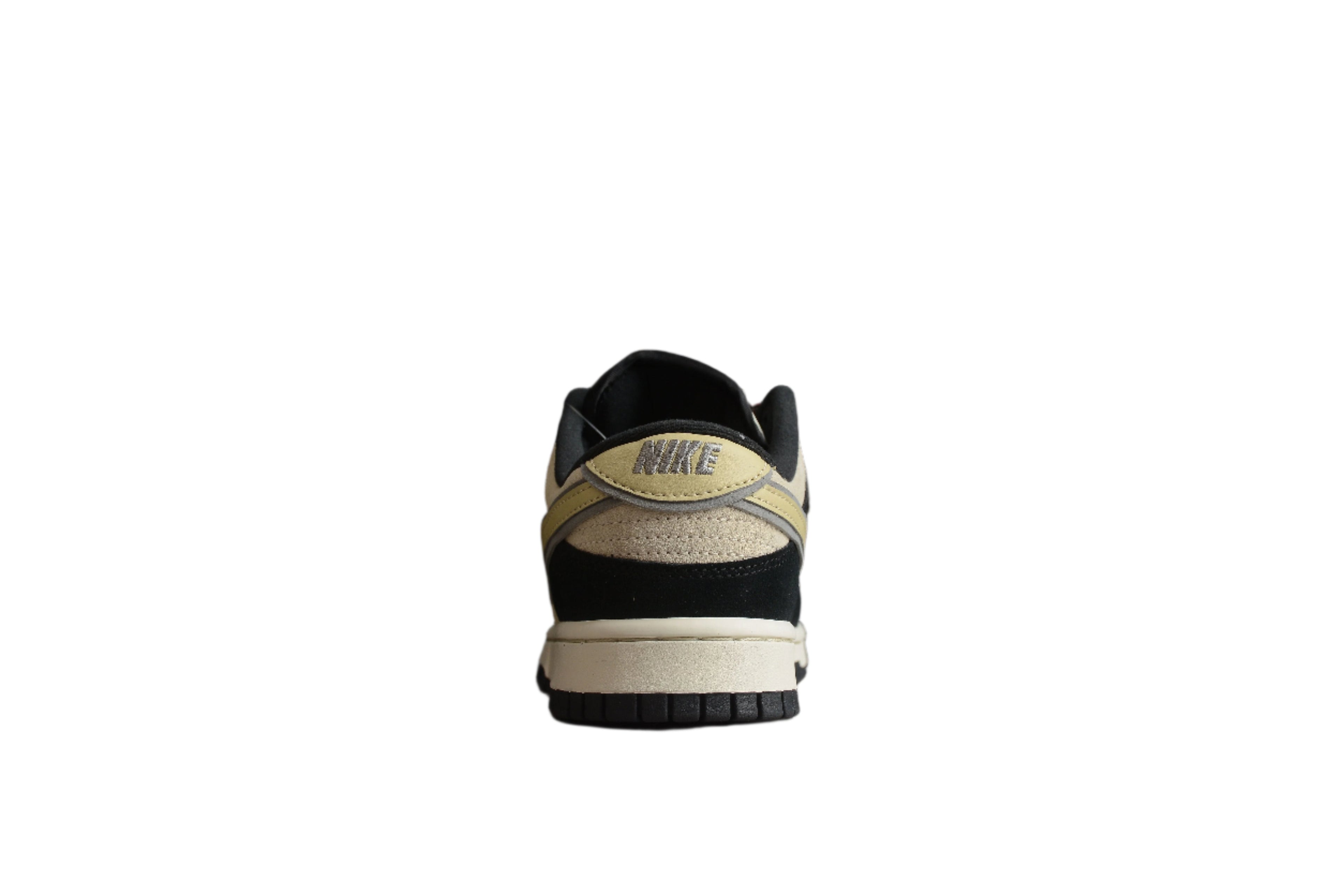 Nike Dunk Low Pro SB Beige / Black