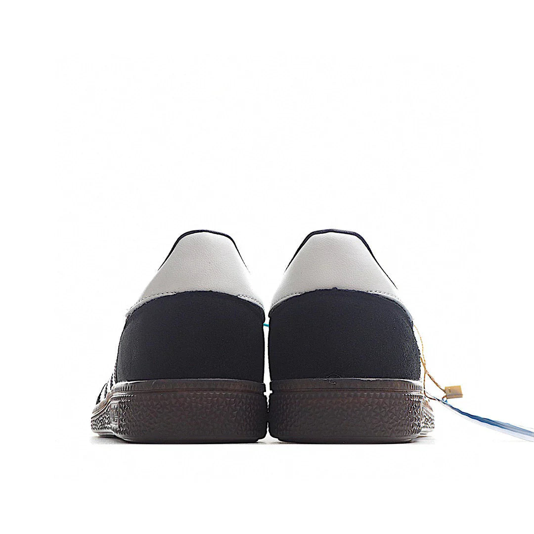 Adidas Spezial Black / White