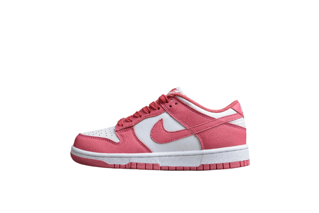 Nike Dunk Low  SB Archeo Pink