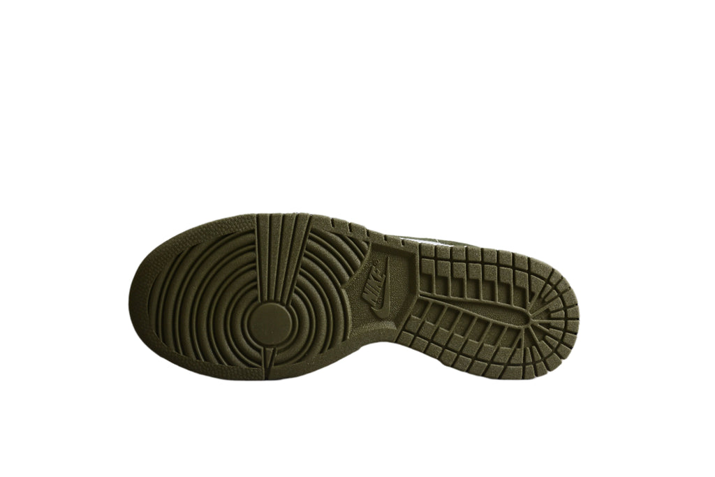 Nike Dunk Low SB Olive