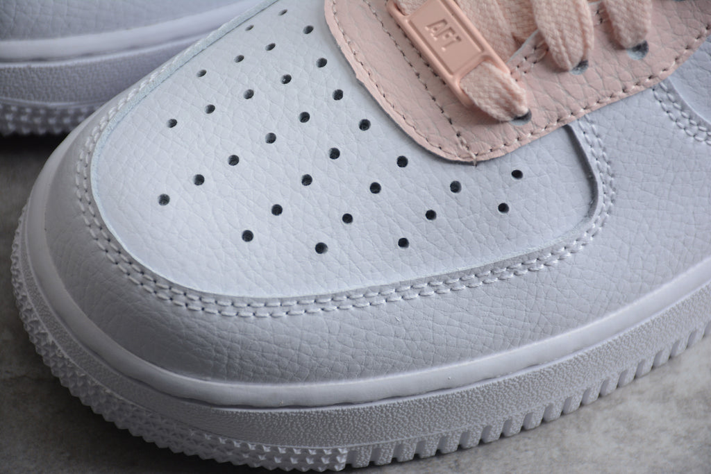 Nike Air Force One Light Pink