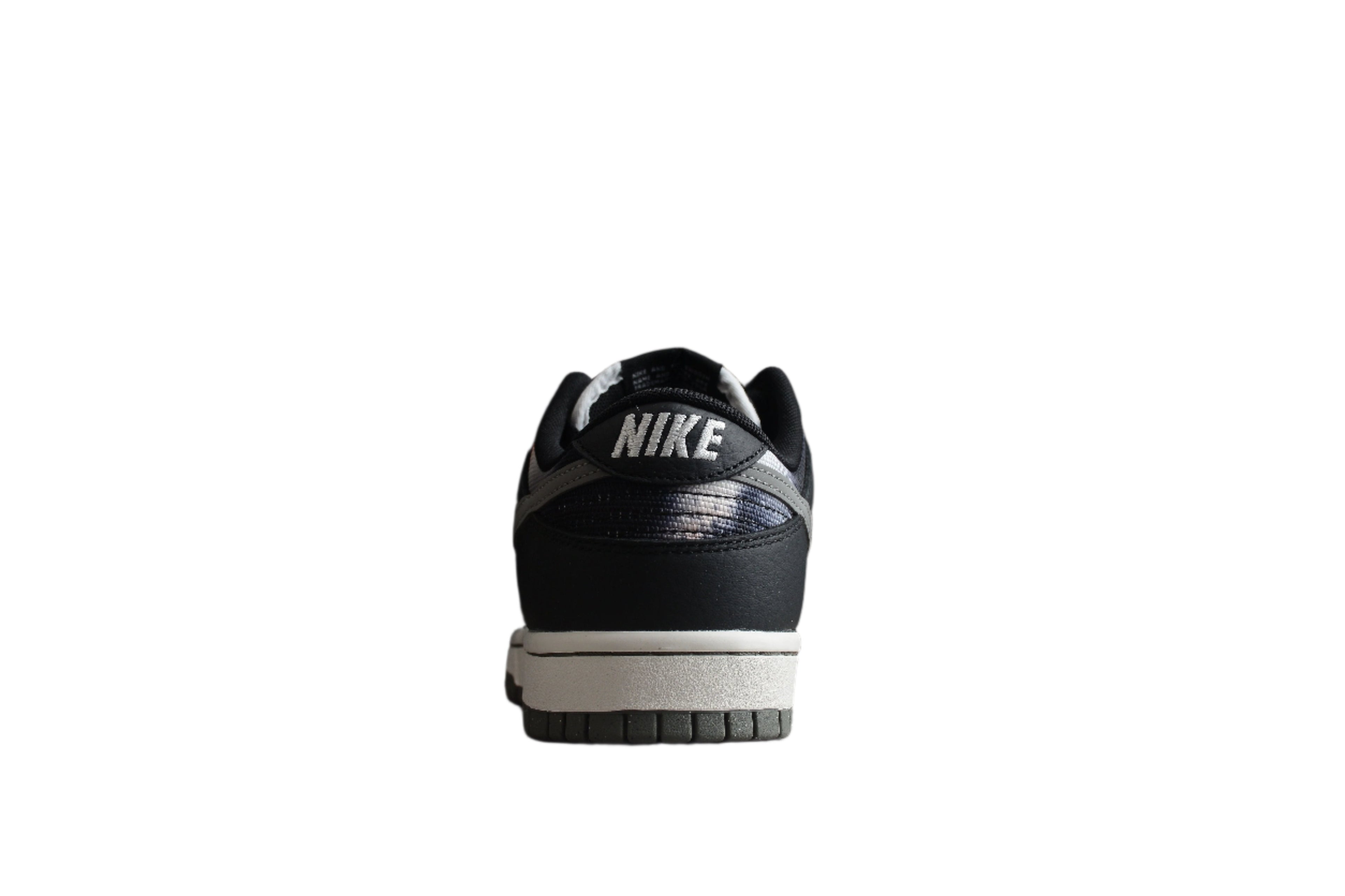 Nike Dunk Low  SB Black / Orange / Grey