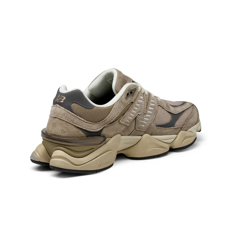 New Balance 9060 Driftwood Castlerock