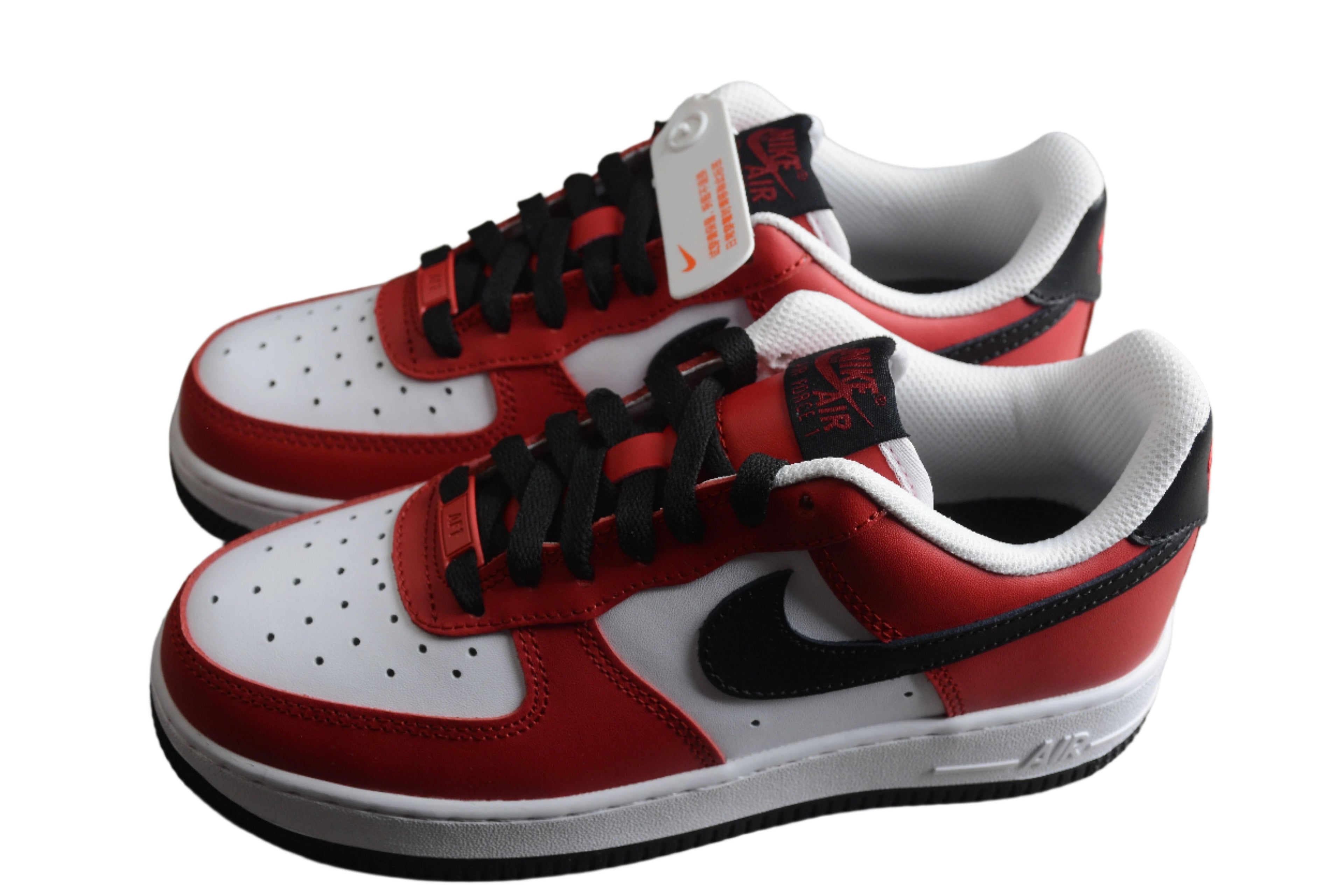 Nike Air Force One Red / White / Black