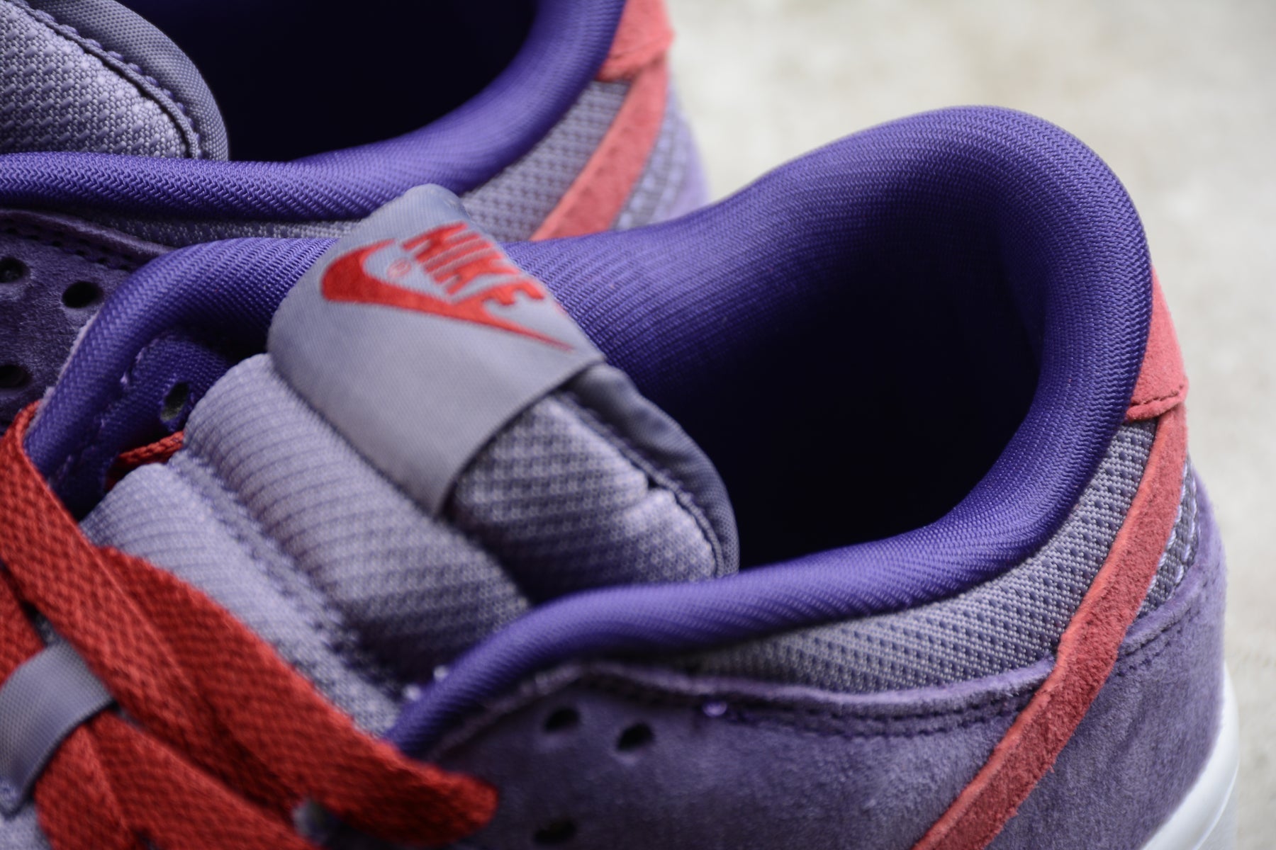 Nike Dunk Low SB Purple / Red / White
