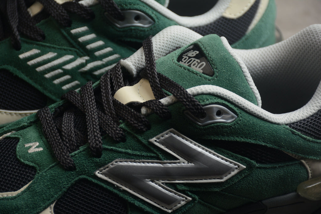 New Balance 9060 Team Forest Green