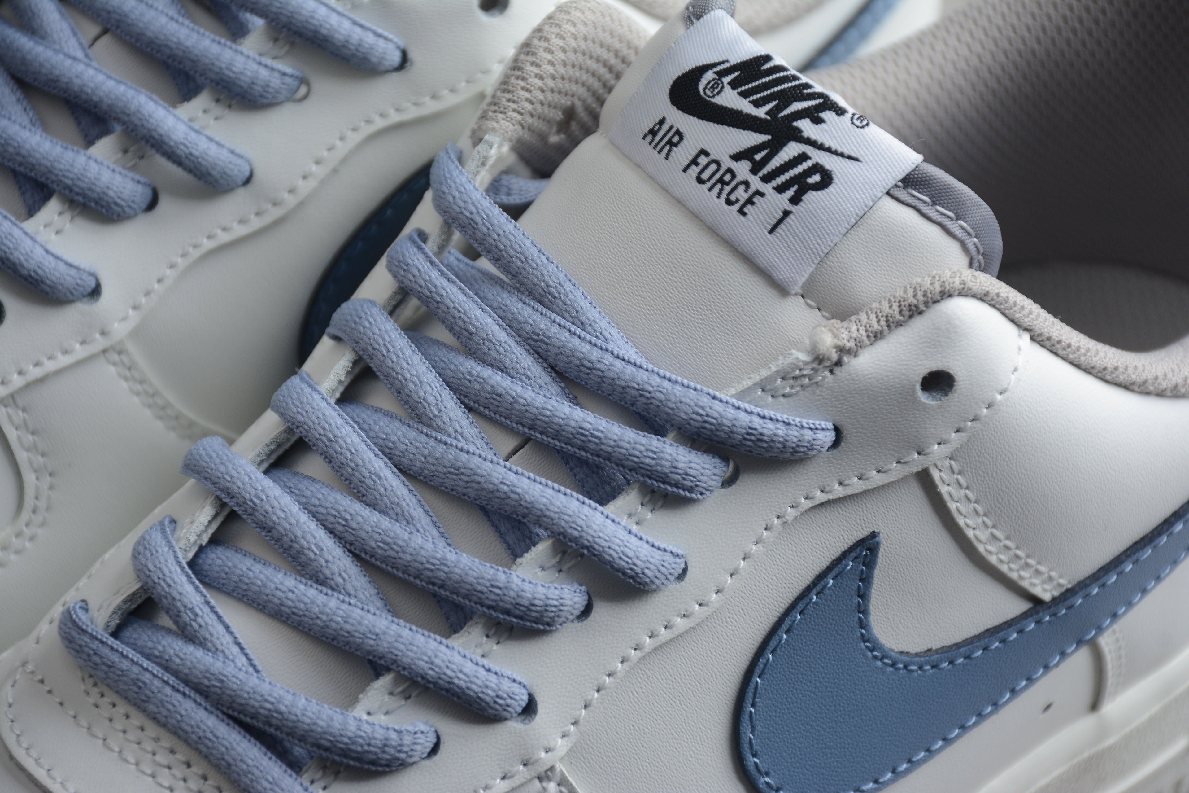 Nike Air Force One White / Blue