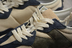 New Balance 327 Bone