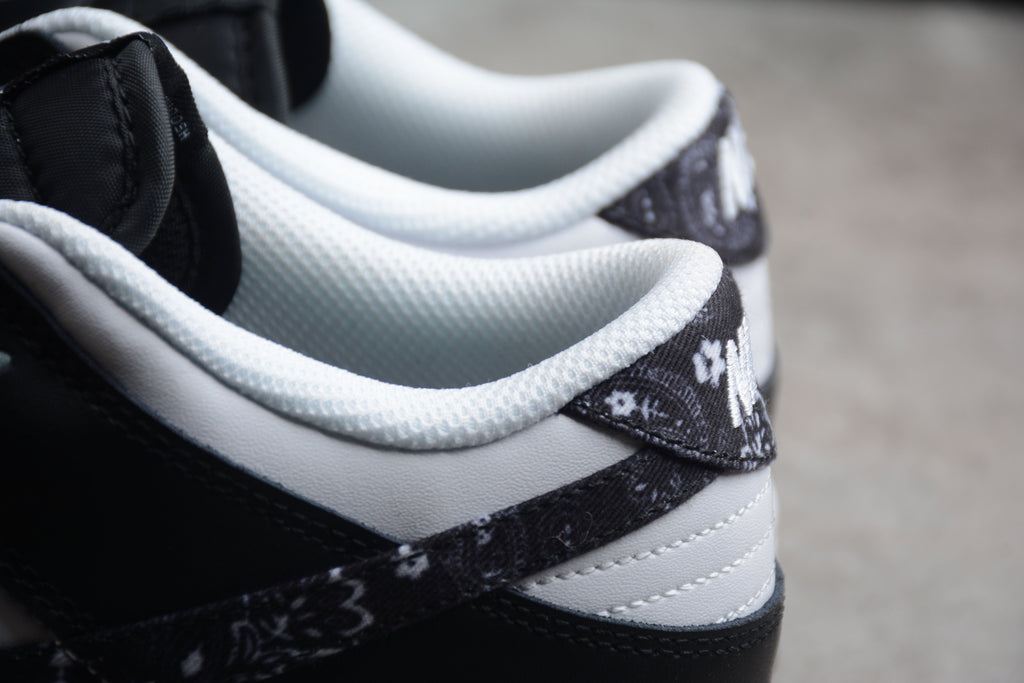 Nike Dunk Low White / Black