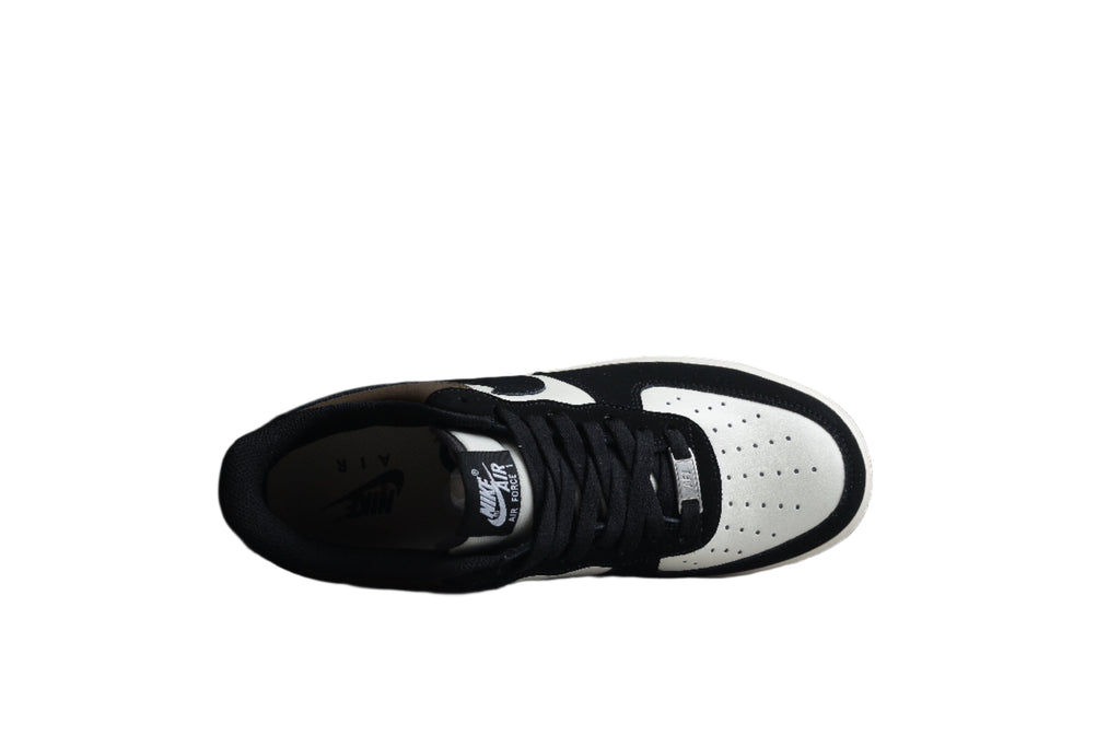 Nike Air Force One Black / White