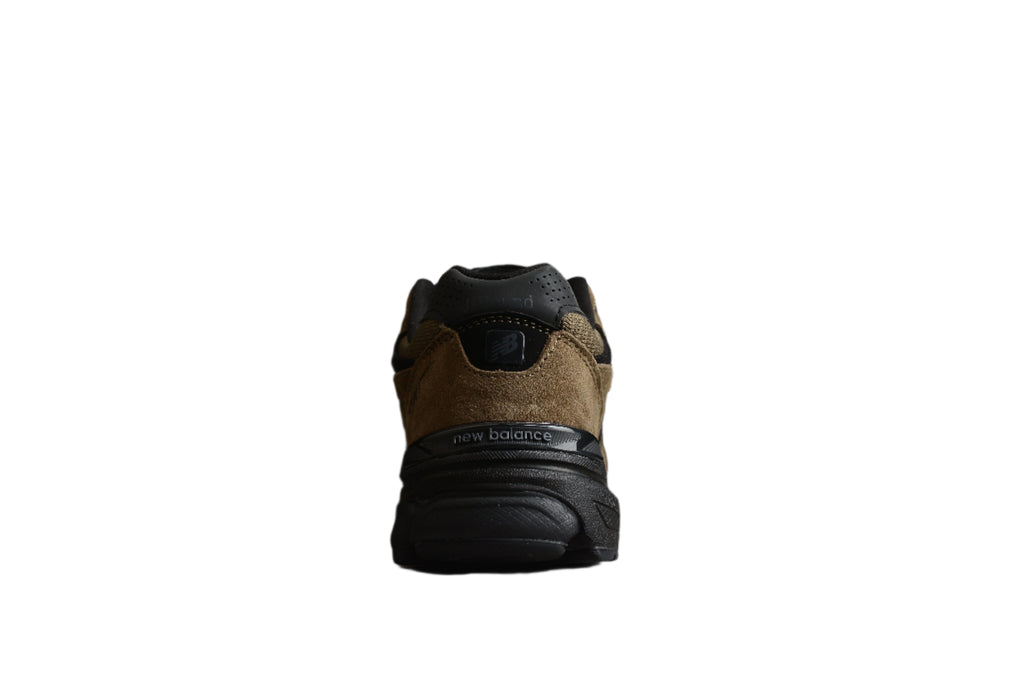 New Balance V3 990 Brown