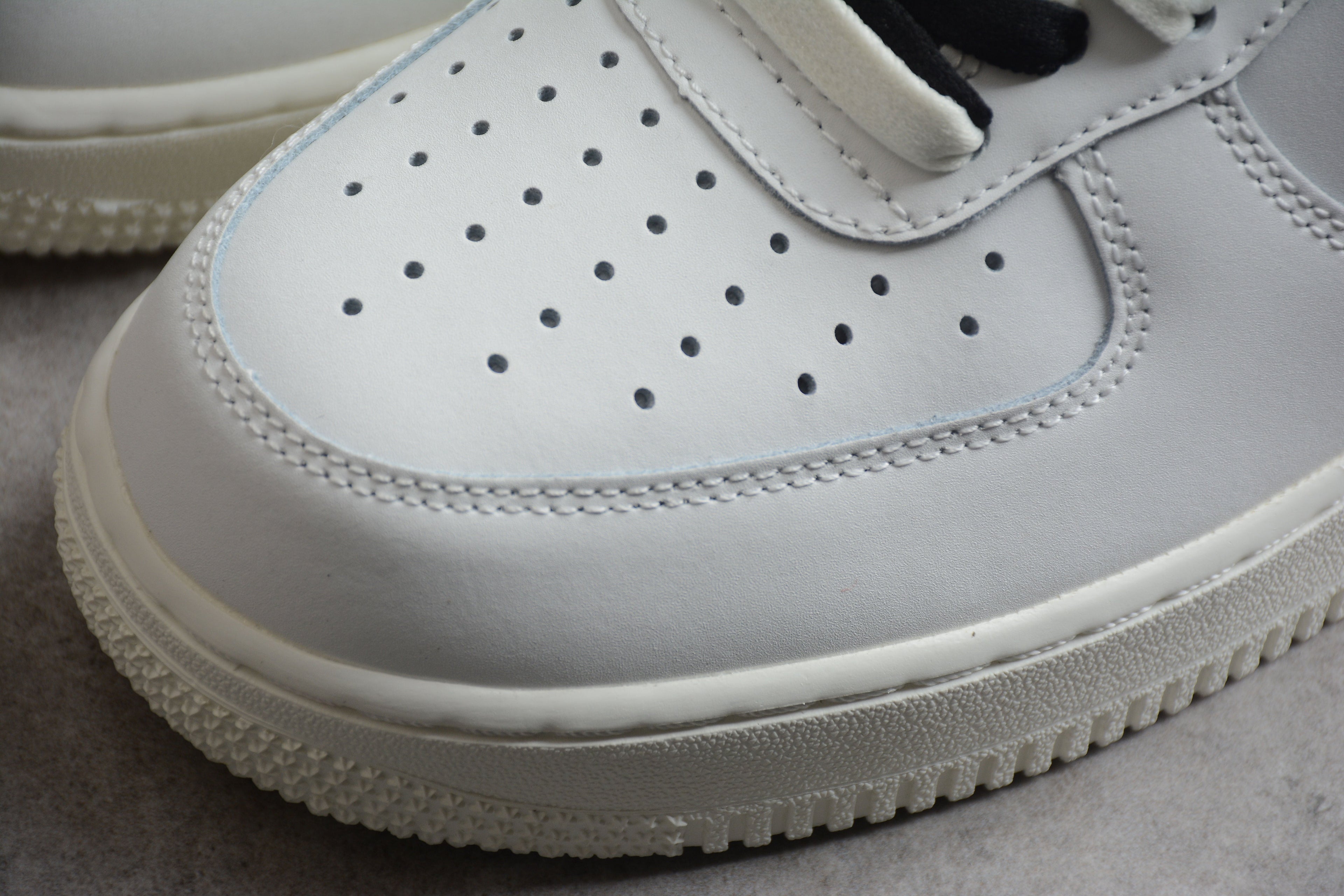 Nike Air Force One White / Black
