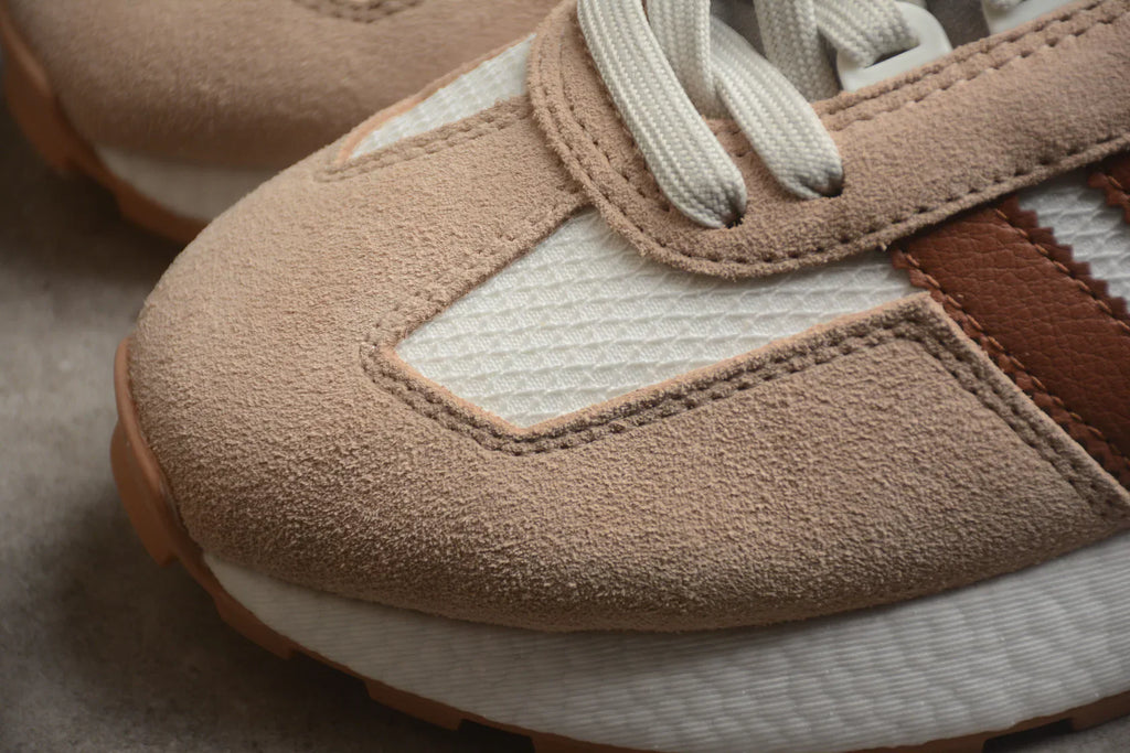 Adidas Retropy White / Brown