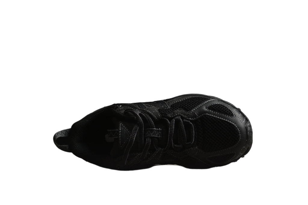 New Balance 610T Black