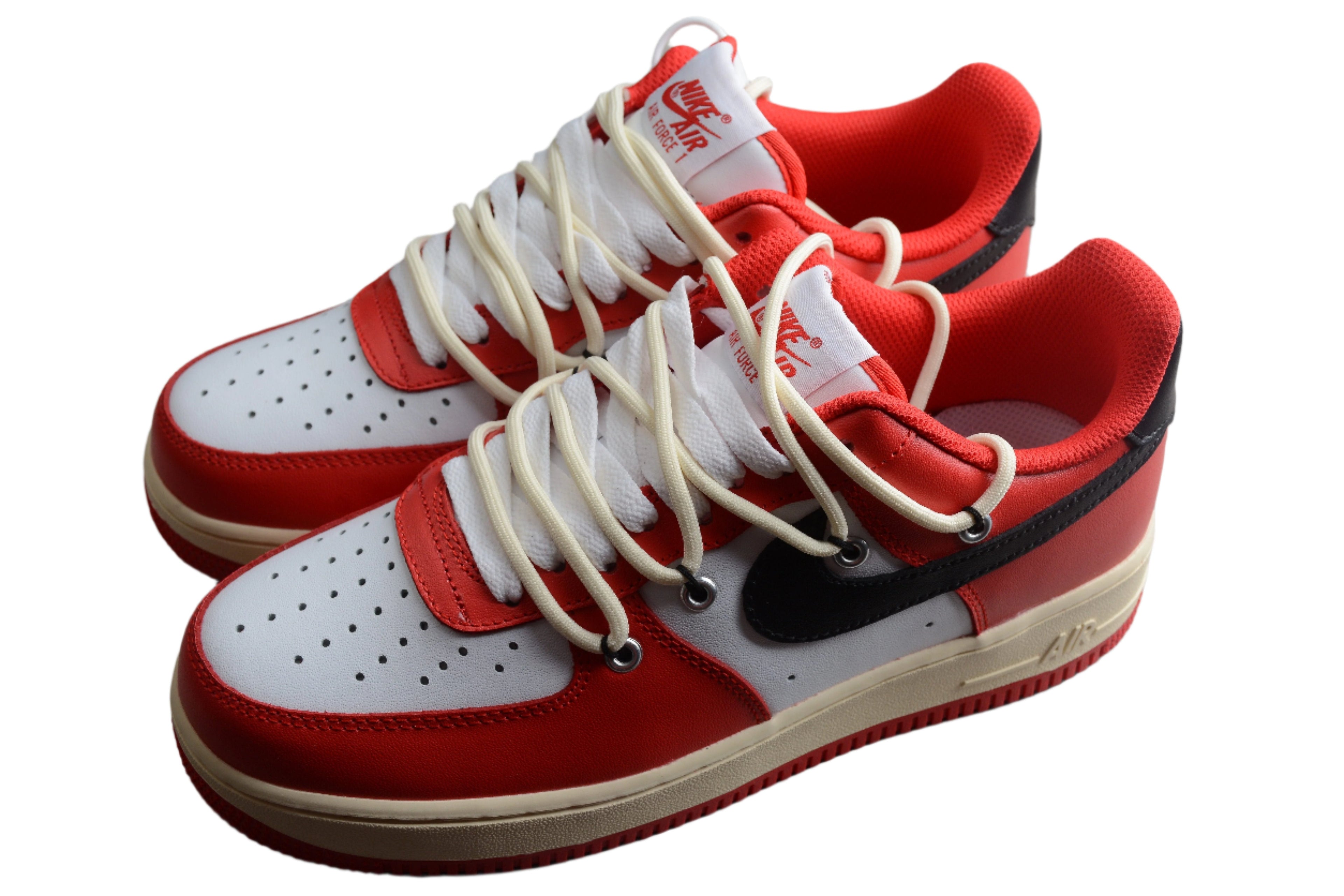 Nike Air Force One Red / White / Black