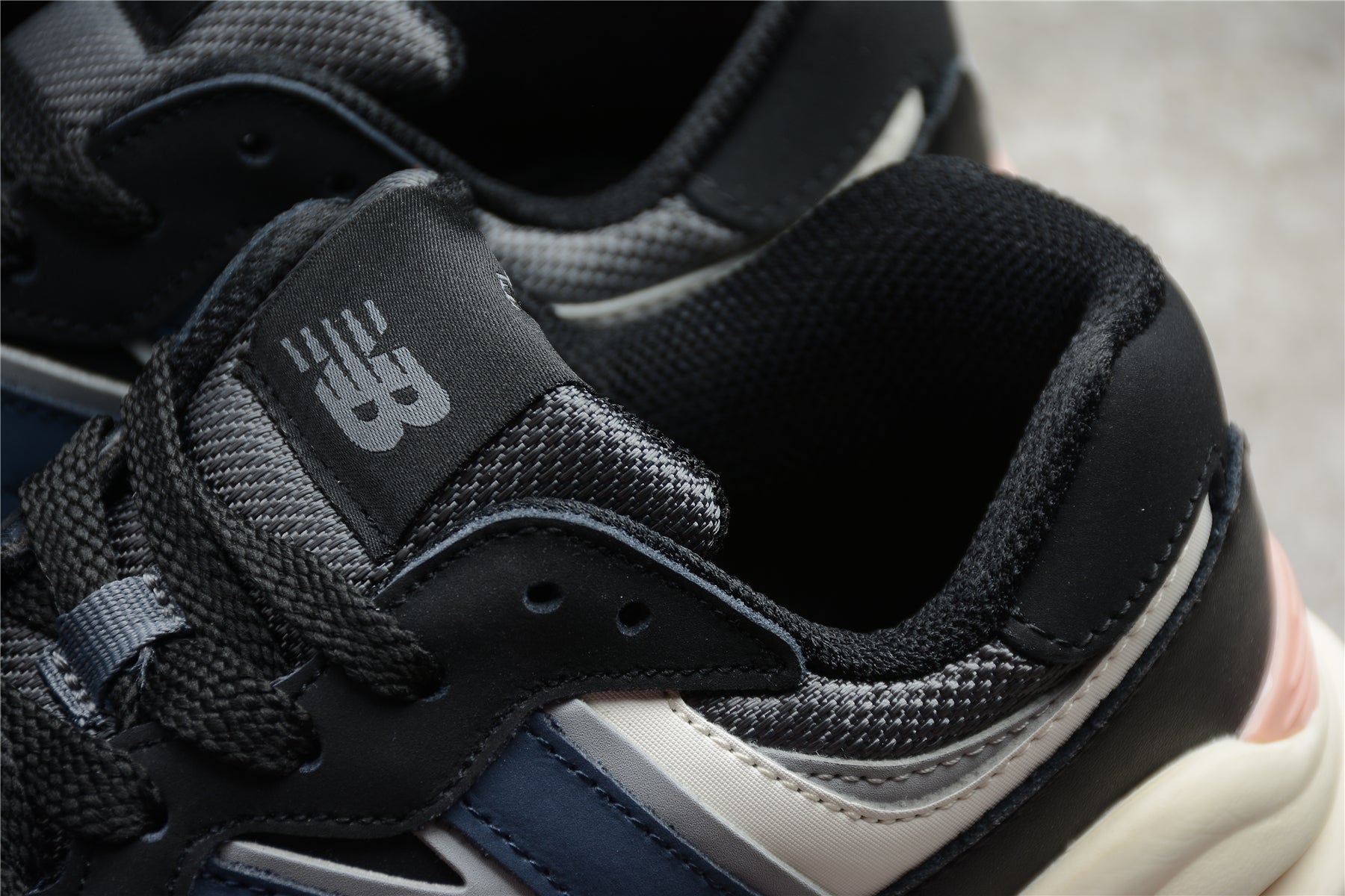 New Balance 5740 Dark Blue