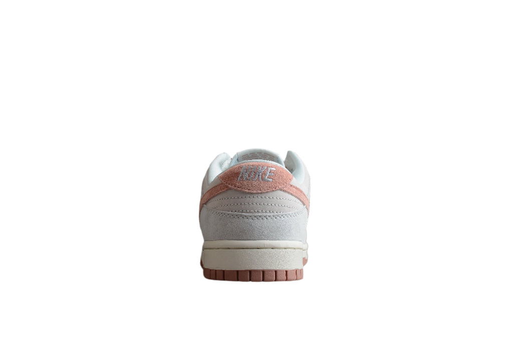 Nike Dunk Low  SB Fossil Rose
