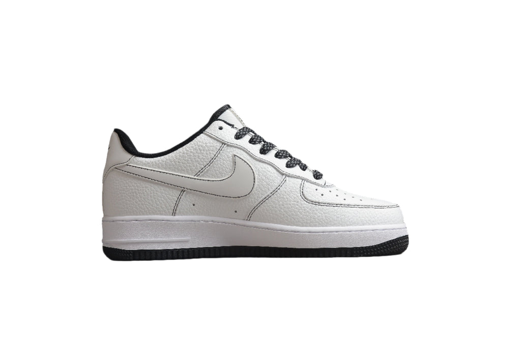 Nike Air Force One White / Black