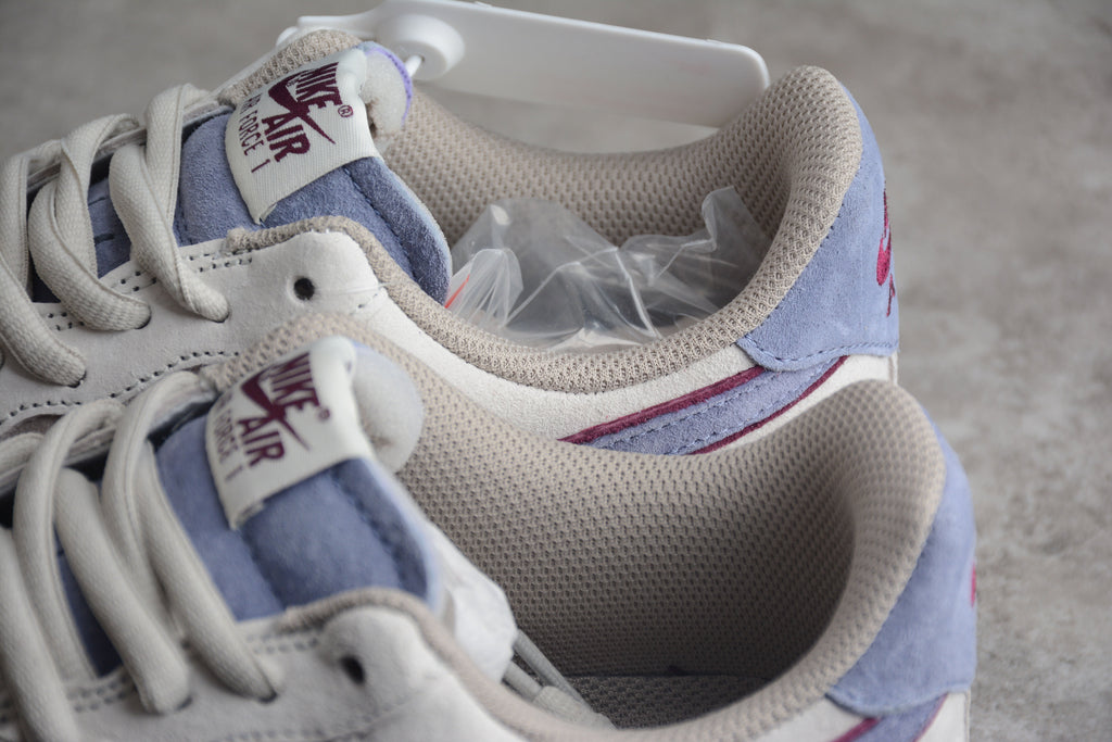 Nike Air Force One Beige / Lilac