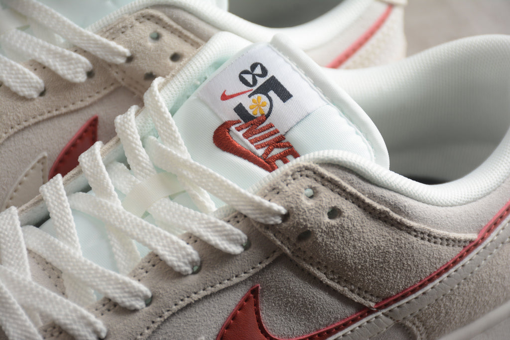 Nike Dunk Low SB Sail Orange