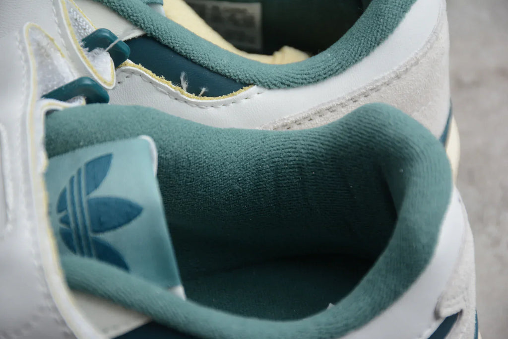 Adidas Forum White / Green