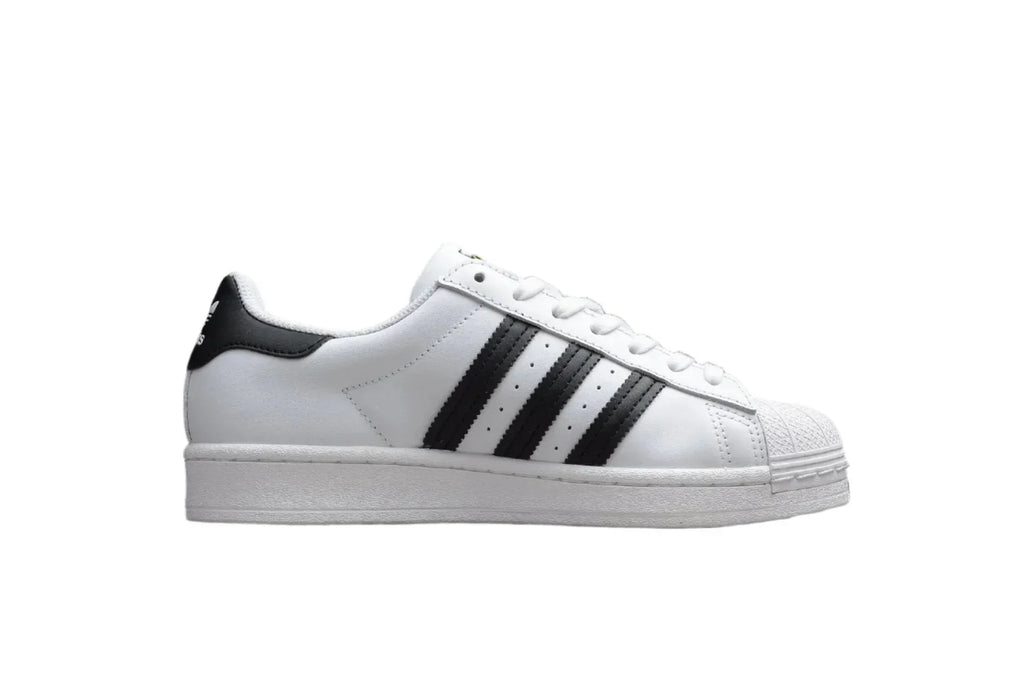 Adidas Superstar White / Black