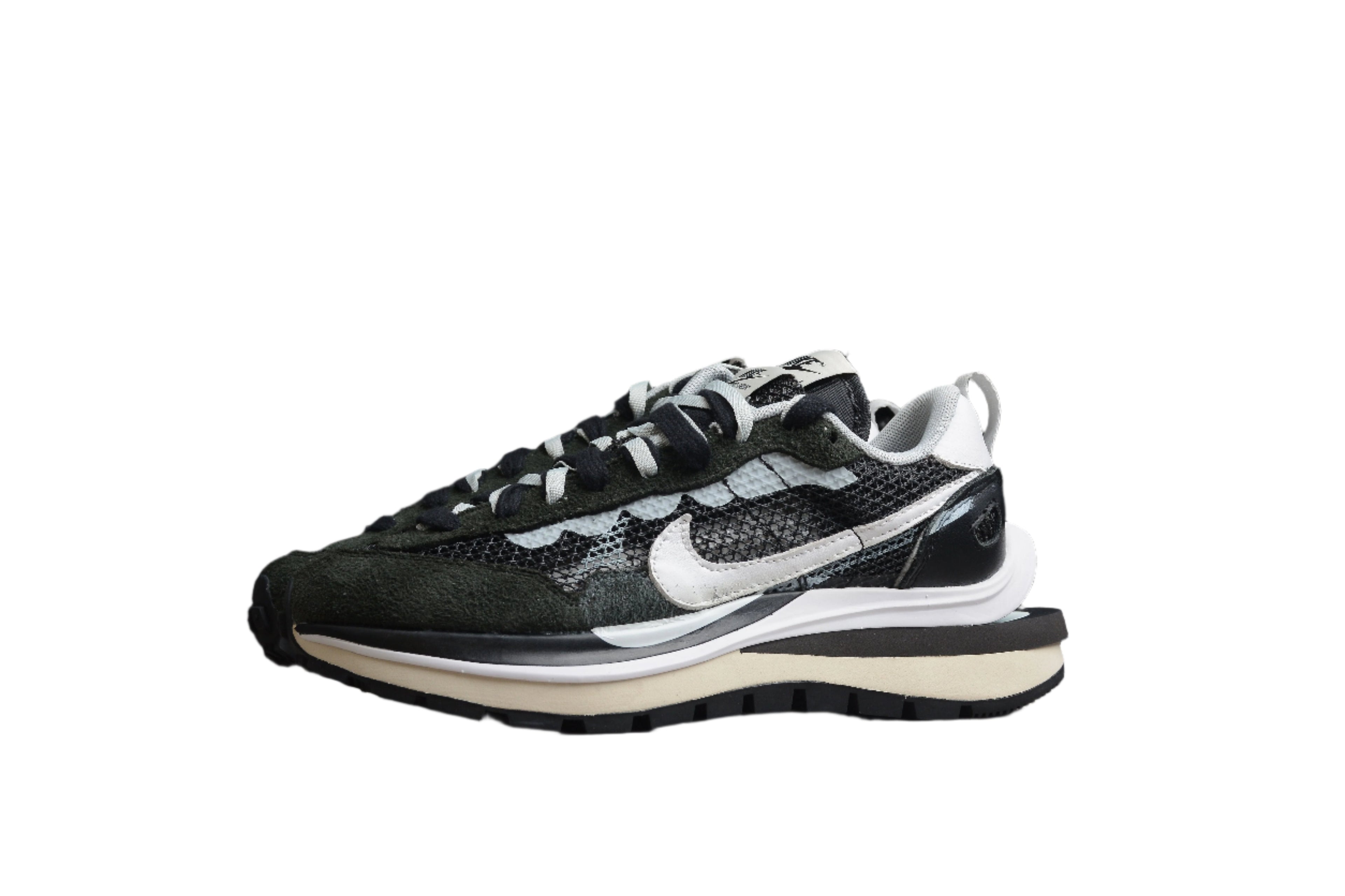 Nike x sacai VaporWaffle Black / White