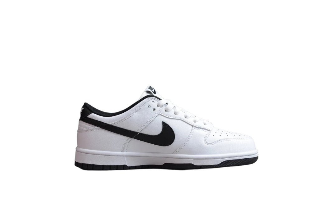 Nike Dunk Low SB White / Black