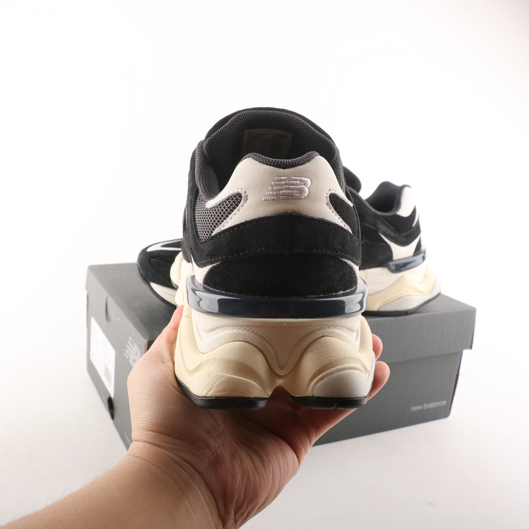 New Balance 9060 White / Black