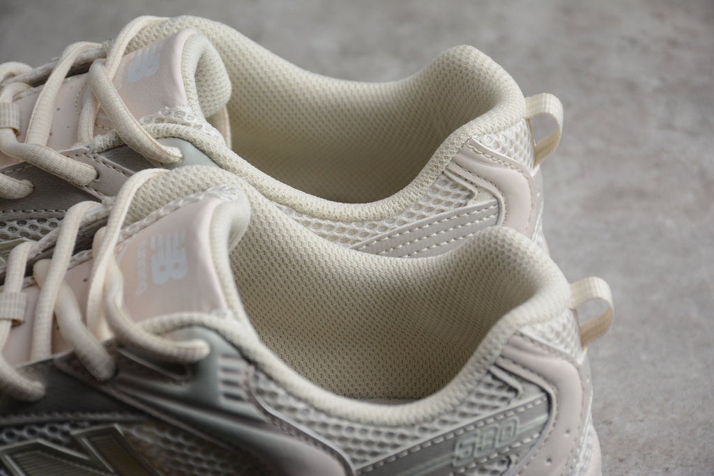 New Balance 530 White