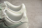 Nike Air Force One White / Light Green