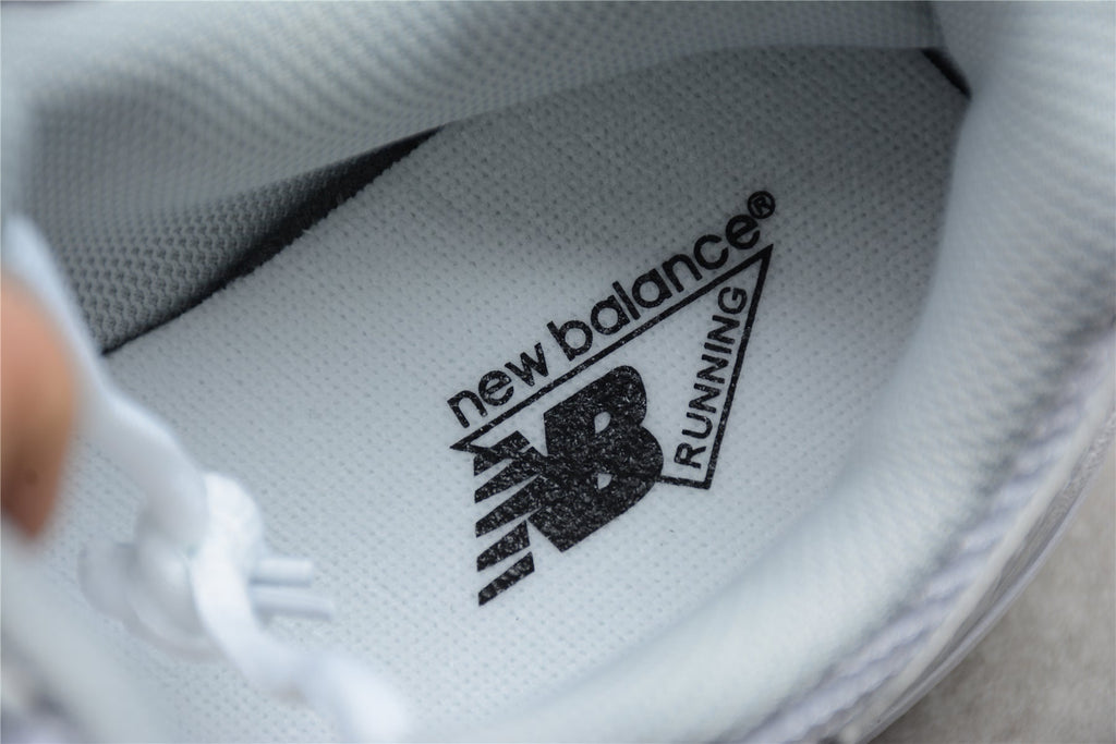 New Balance 530 White Silver