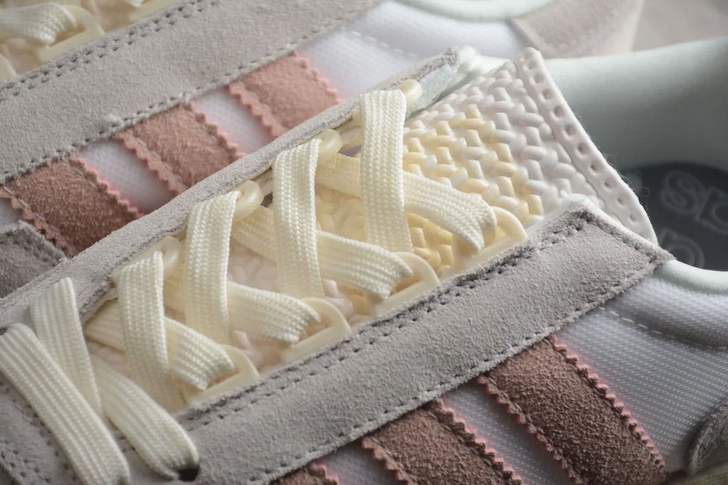 Adidas Retropy White / Pink