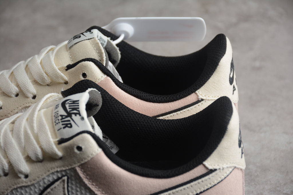 Nike Air Force One Beige / Light Pink