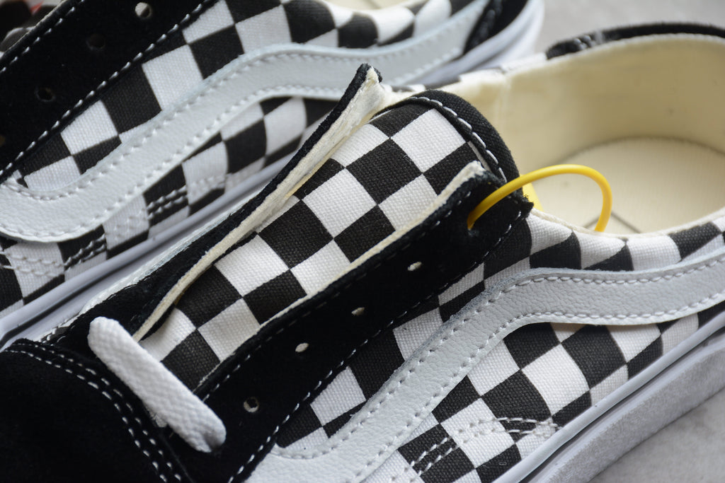 Vans Old Skool Black / White