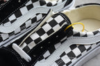Vans Old Skool Black / White