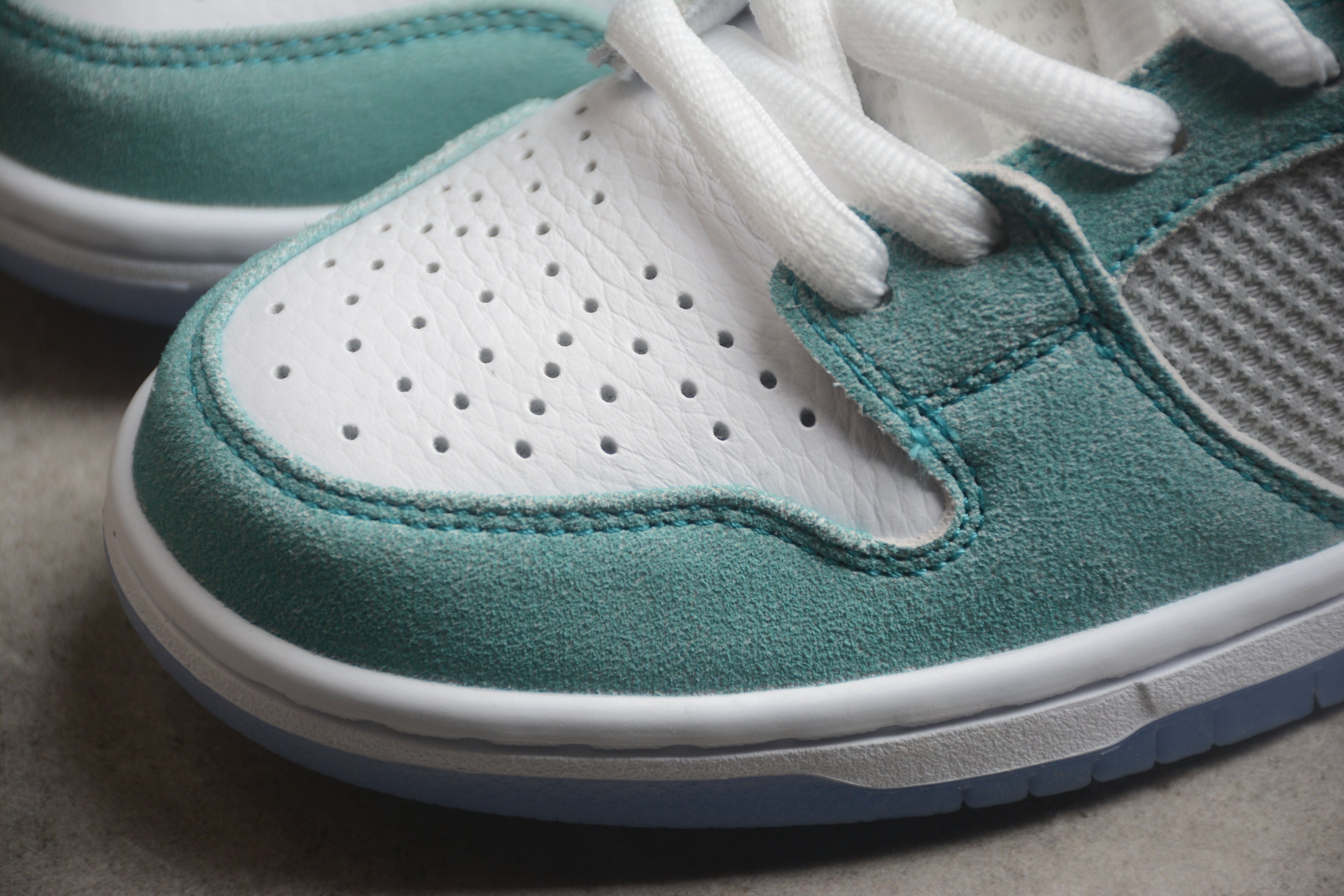Nike Dunk Low SB Turbo Green / Silver