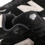 New Balance 9060 White / Black
