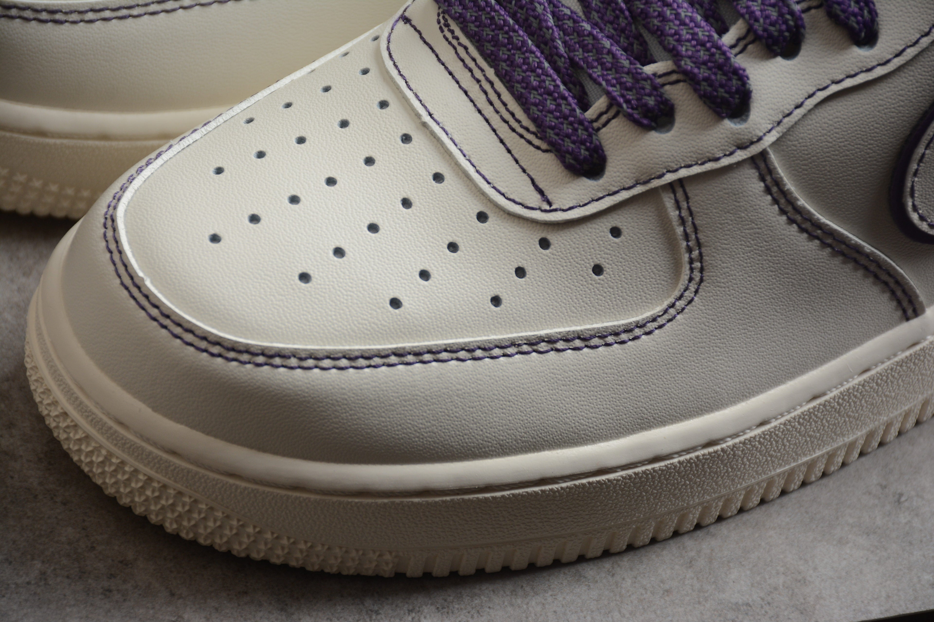 Nike Air Force One White / Purple
