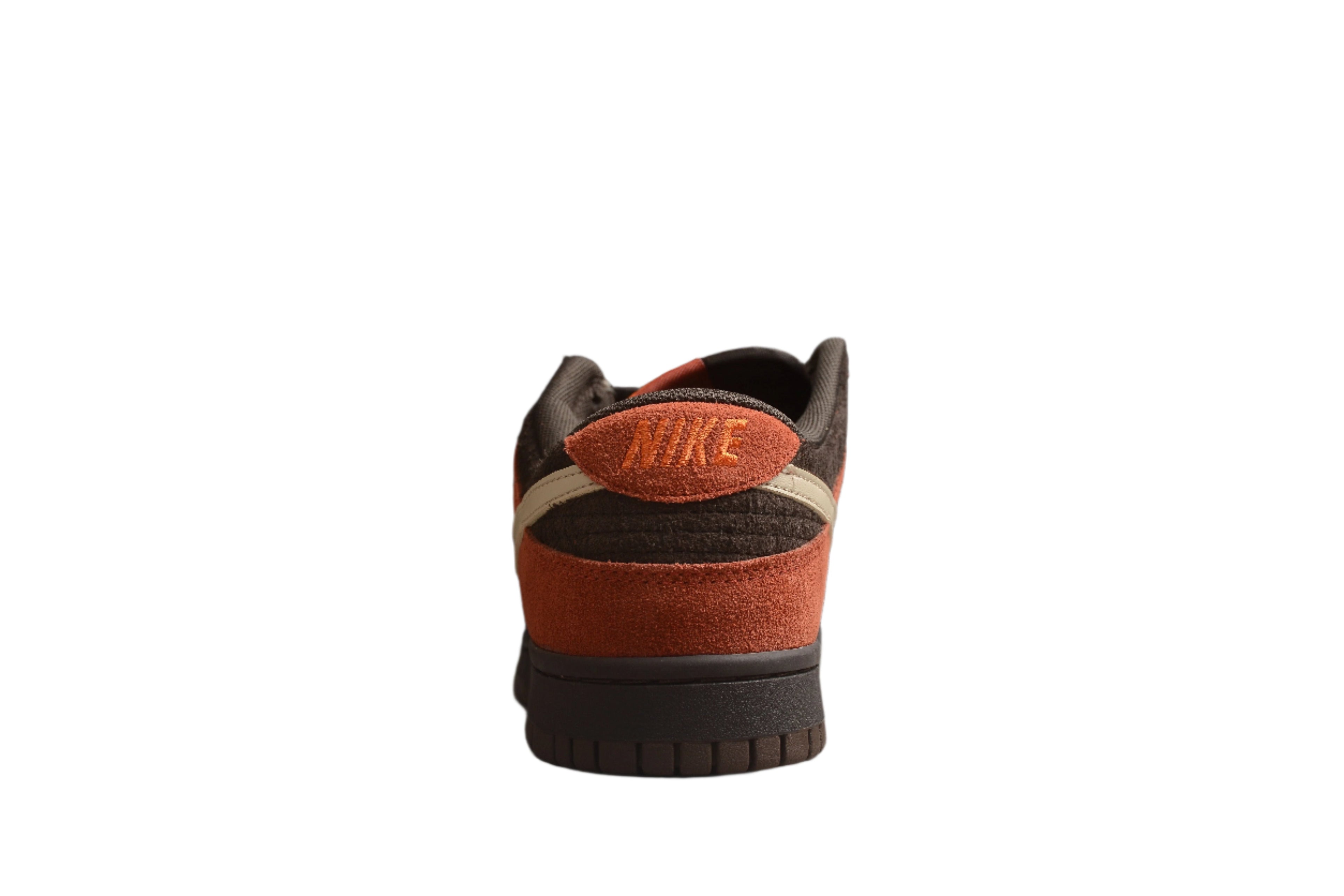 Nike Dunk Low  SB Red Panda
