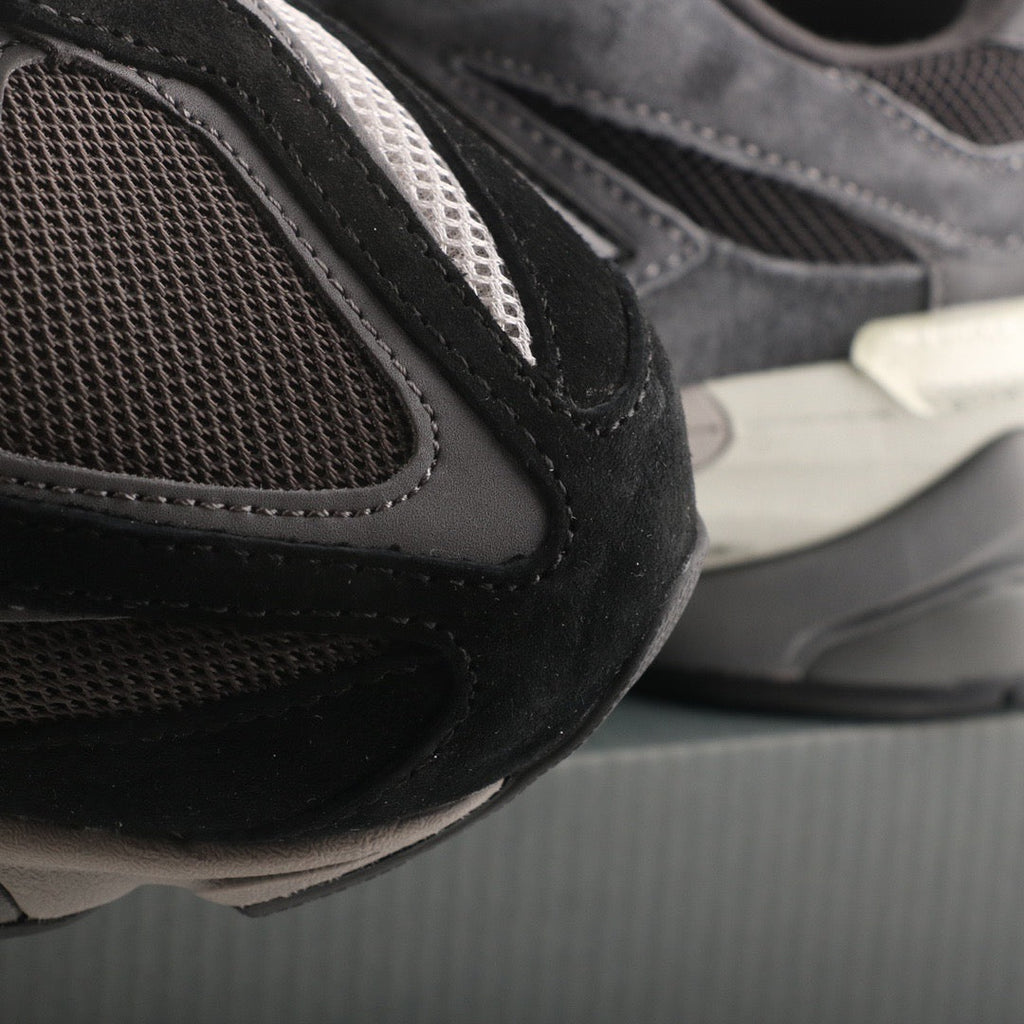 New Balance 9060 Total Black