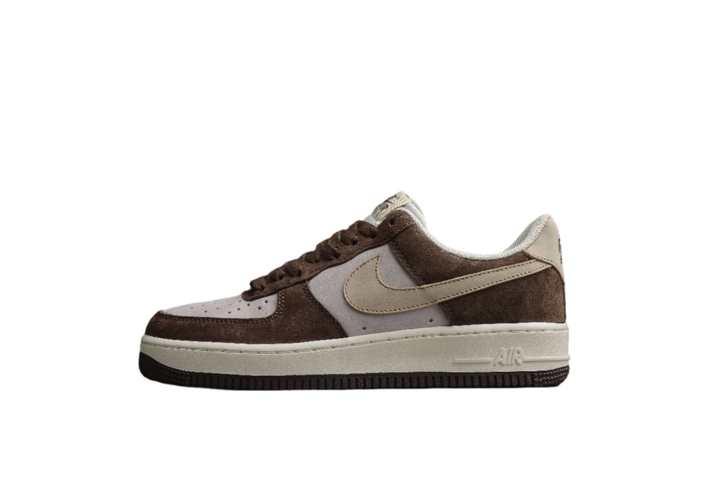 Nike Air Force One White / Brown