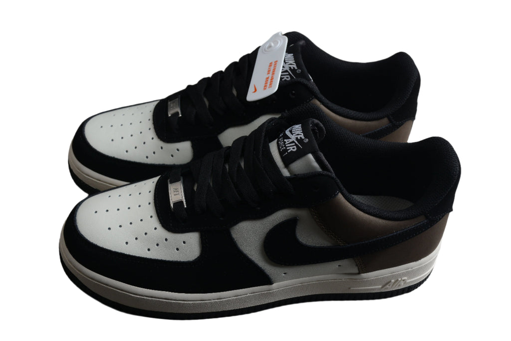 Nike Air Force One Black / White