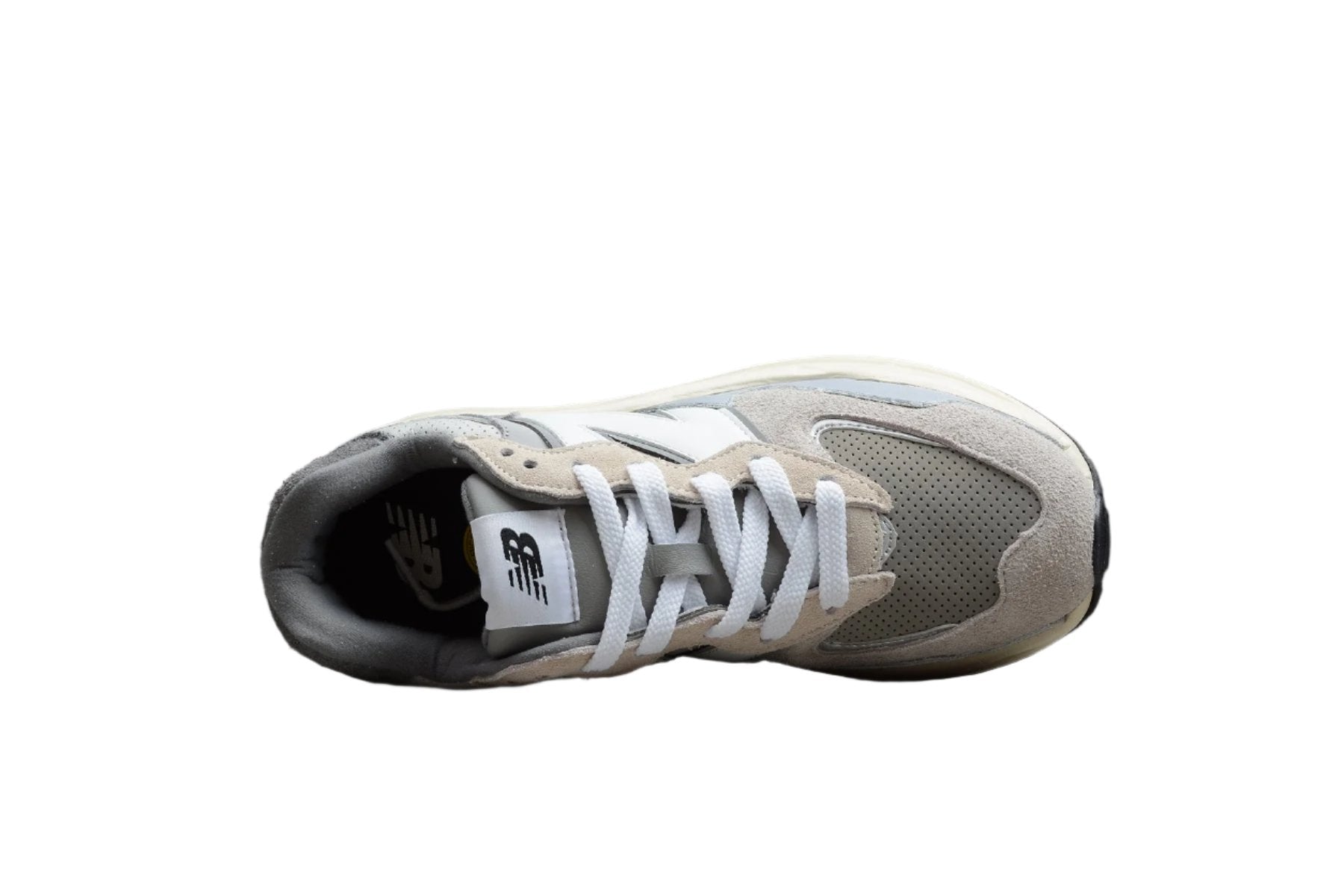 New Balance 5740 Grey
