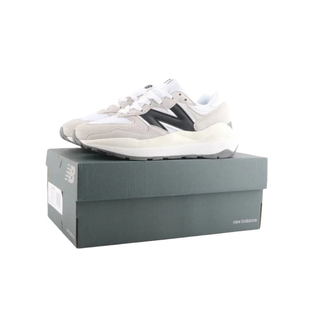 New Balance 5740 Sea Salt/Black